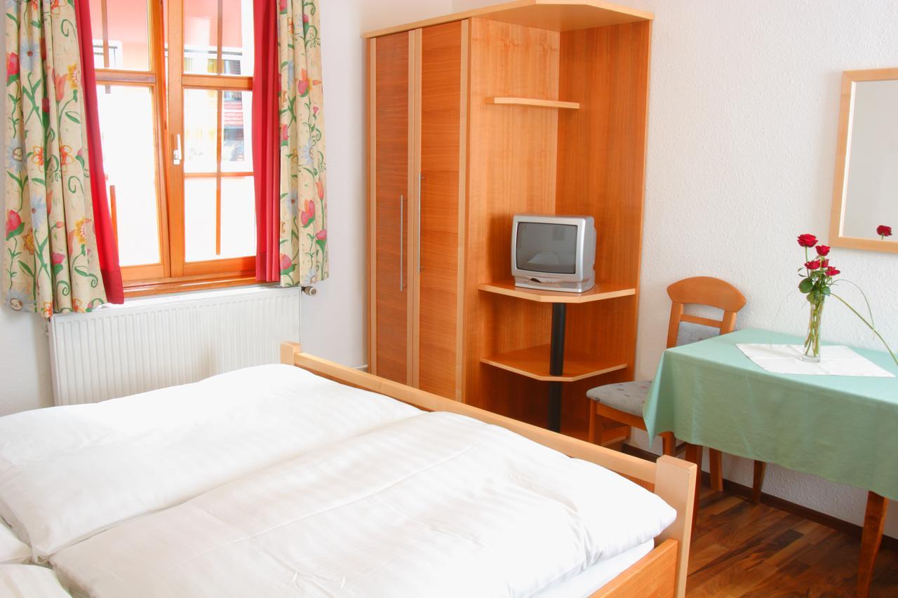 Hotel Aurichs Меерсбург Экстерьер фото