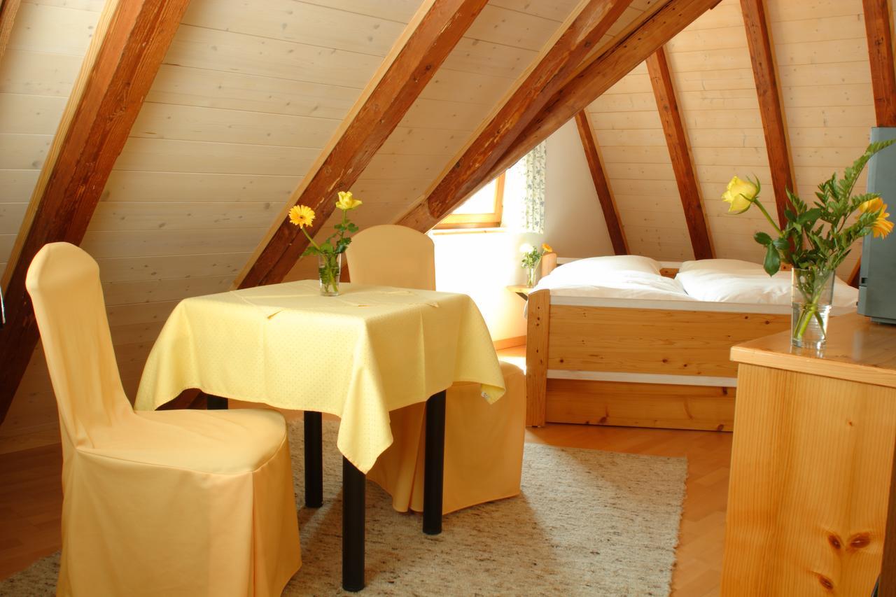 Hotel Aurichs Меерсбург Экстерьер фото